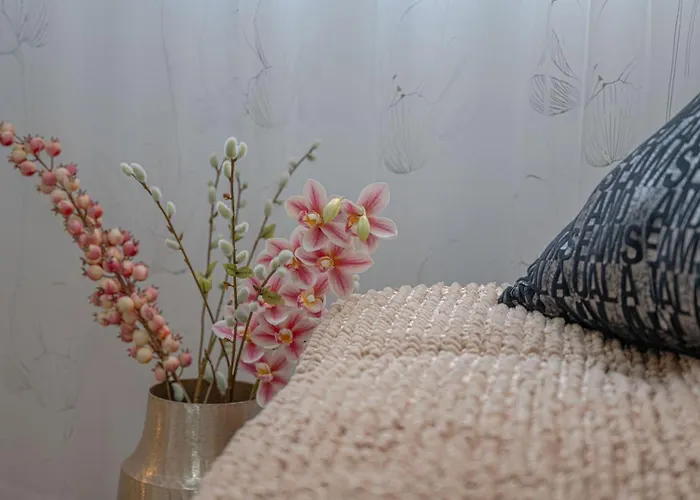 Comfy For Two Apartment *